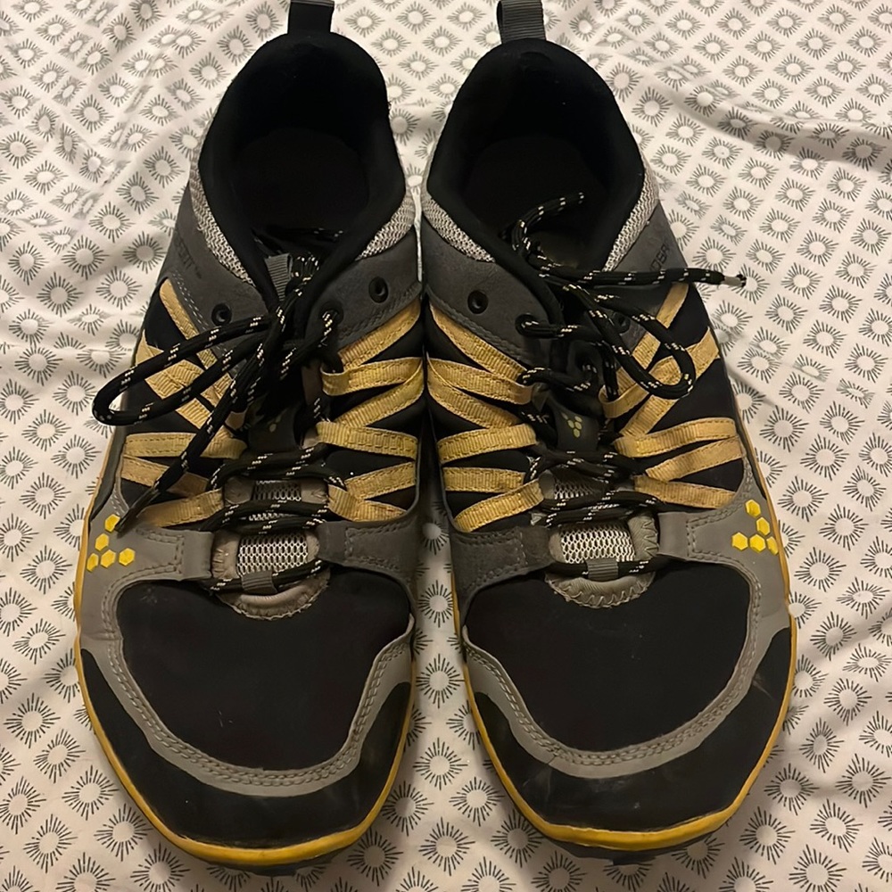 Vivo Barefoot trail runners with arch plate